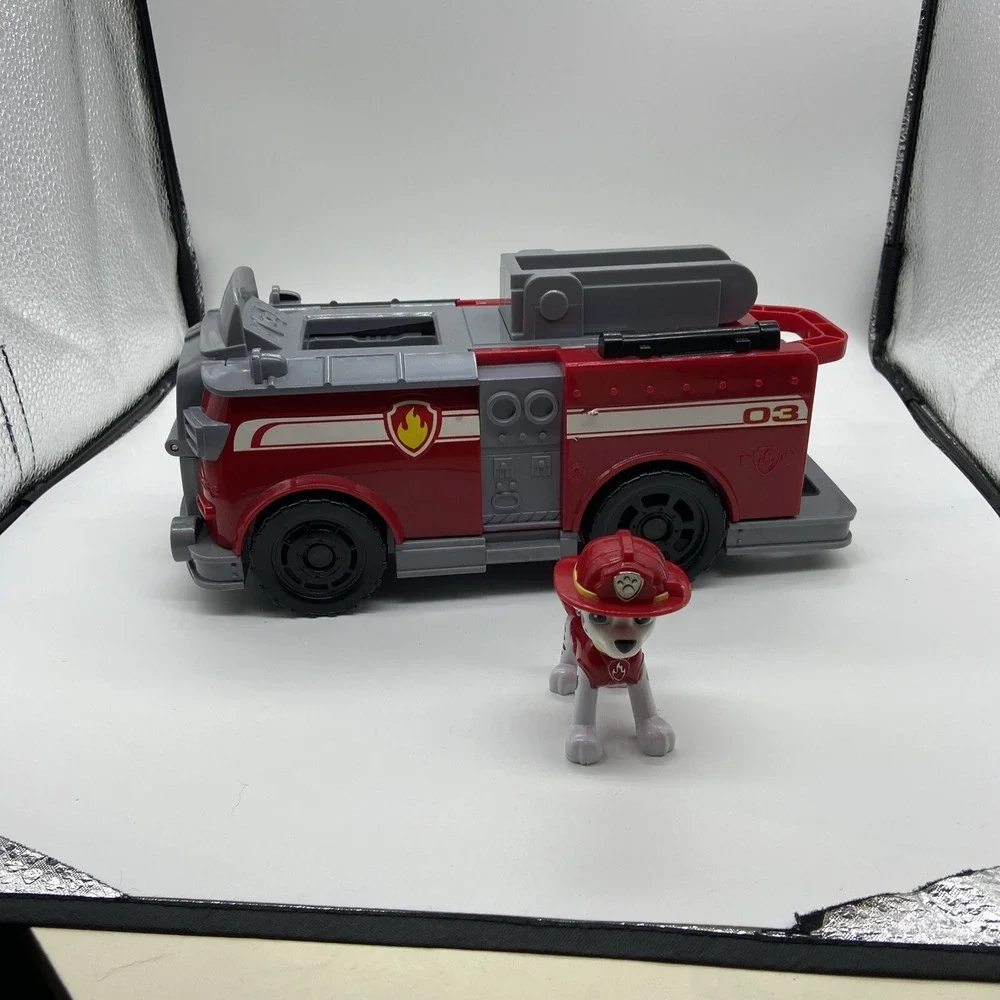 Paw Patrol Marshall Transforming Fire Truck Vehicle with Marshall Figure Red 03